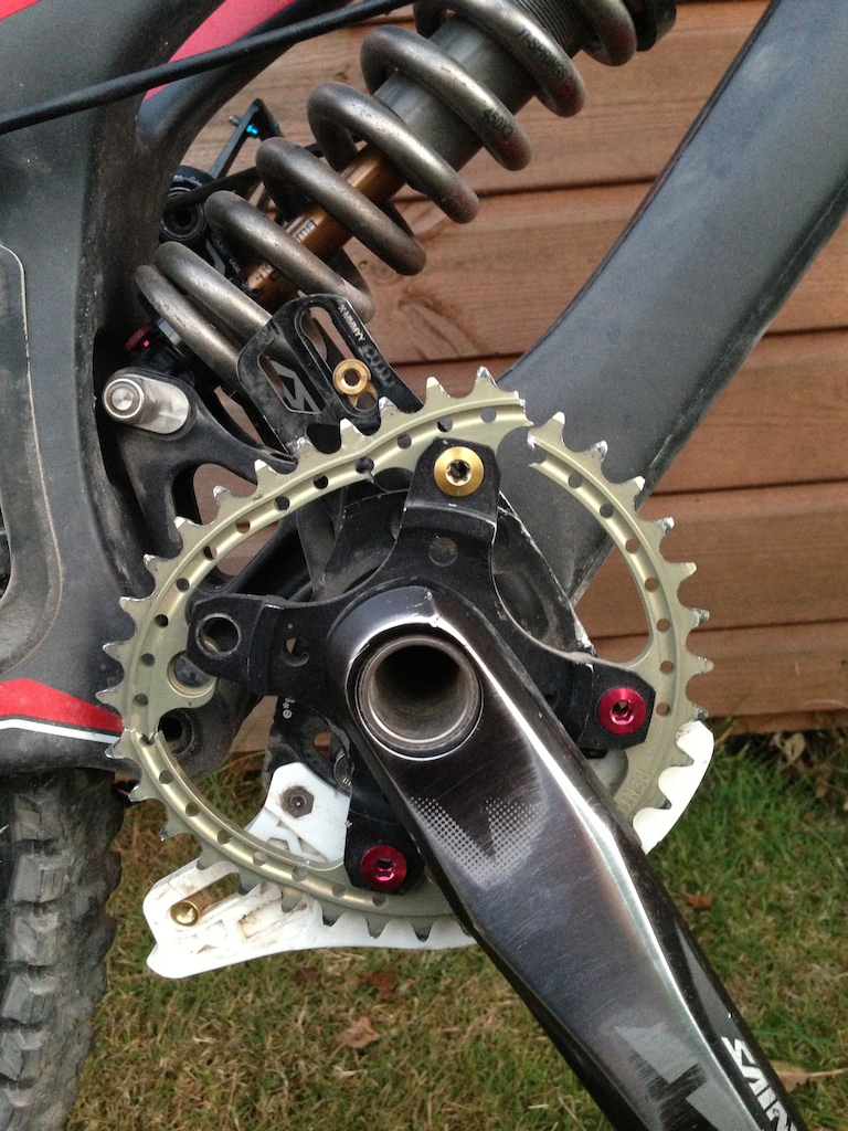 Always use 4 chainring bolts!