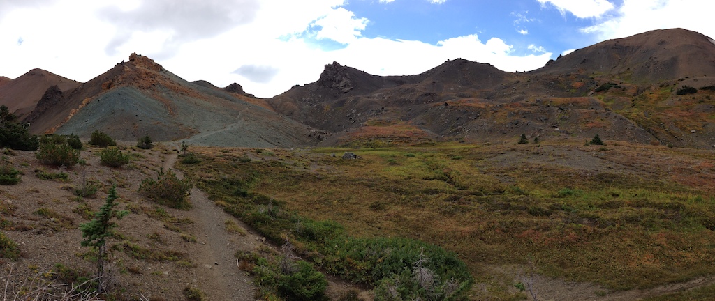 September 2013 - Taylor Creek to Cinnabar Creek Trail traverse in the Chilcotins

Camel Pass trail