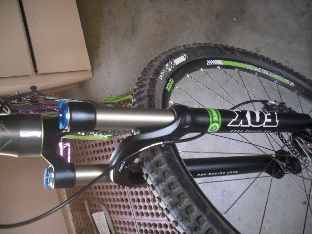 float evolution series fork from 2013
 stache converted to tallas, affordable yet very effective upgrade.