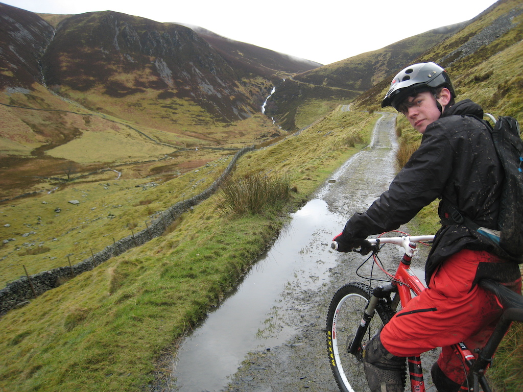 Climb to Skiddaw House.
