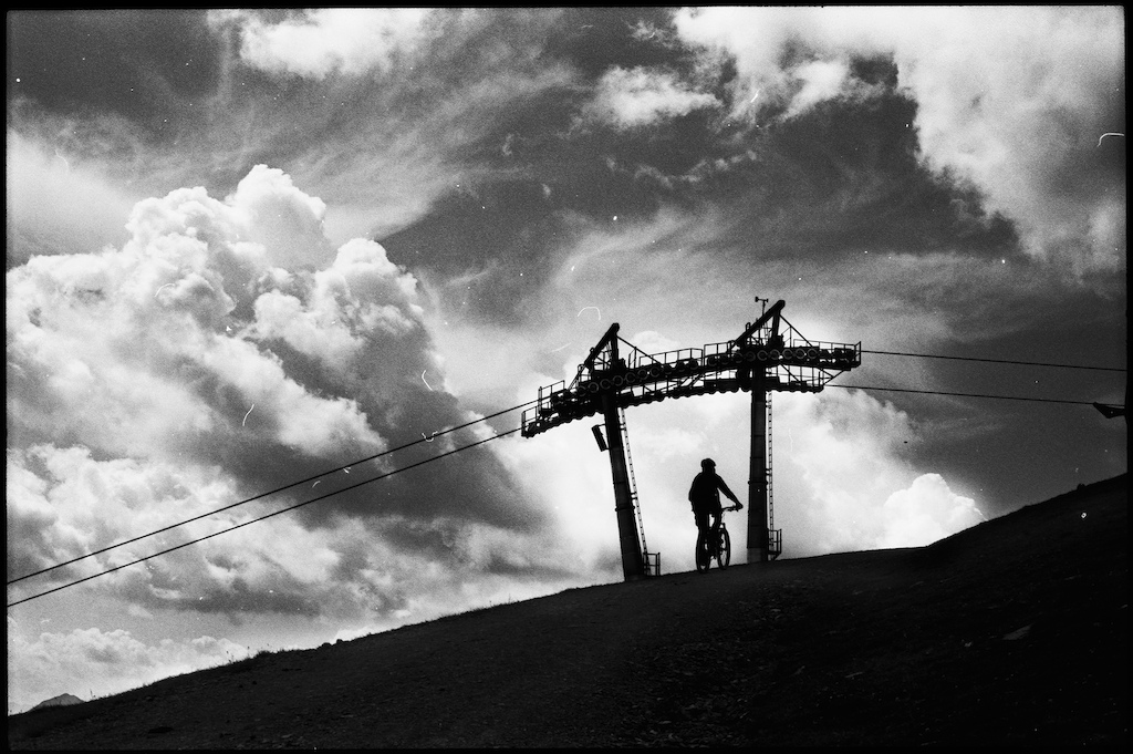 Enduro rakenrol series vol. 1. Entirely shot with old film cameras:
Hasselblad 500cm and Nikon F100.
Films used:
Kodak T-max 400, Kodak Tri-x 400, Kodak T-max 3200.
Photo: www.maksymrudnik.com