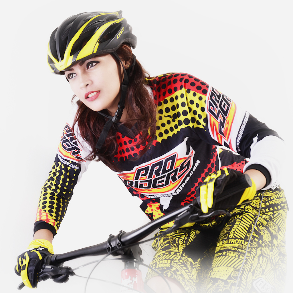 pro riders batam bike girl