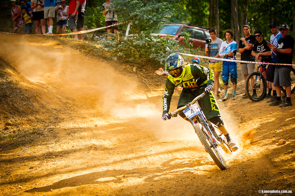 Connor Fearon made the decision to swap to clips for race day to try and make up the 8 seconds he needed on SIC MIK. The usually flat pedal rider making the right choice gaining enough time for a solid second.