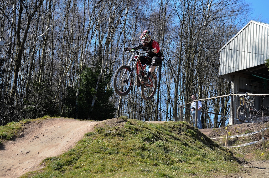 sunny day @ ferme libert bikepark . Riding my new bike :)