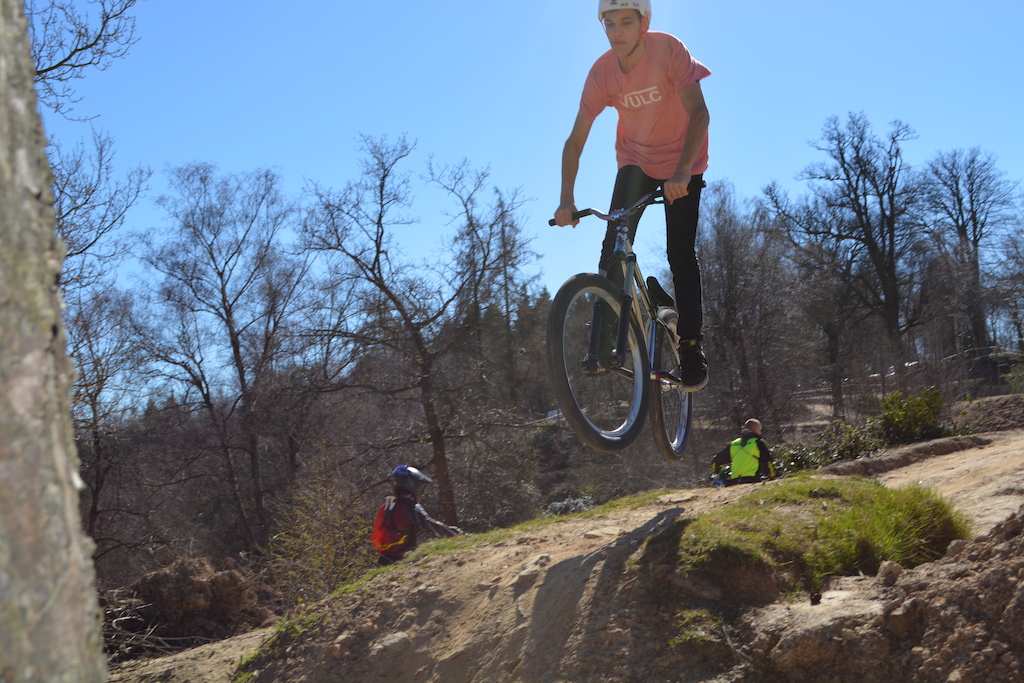Riding in the quarry on 16-3-2014.