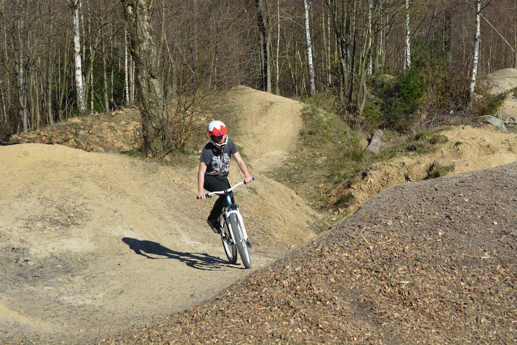 Riding in the quarry on 16-3-2014.