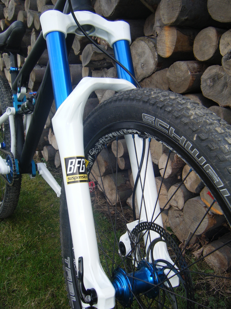 Marzocchi blue stanchions after service in https://www.facebook.com/BFGsuspension
