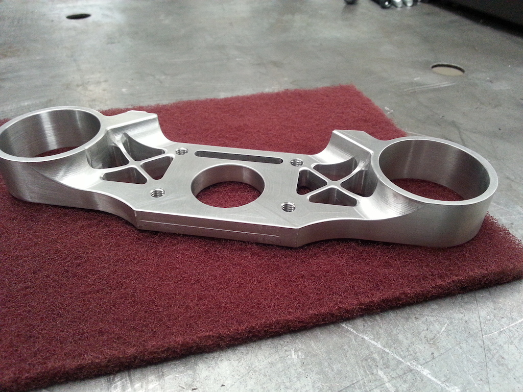 Prototype Crown for Fox 40 Spider Suspensions parts !