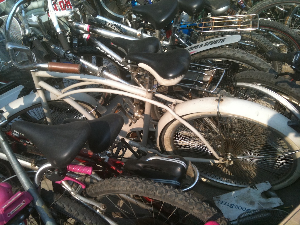 Some minor changes to this basket case should do......