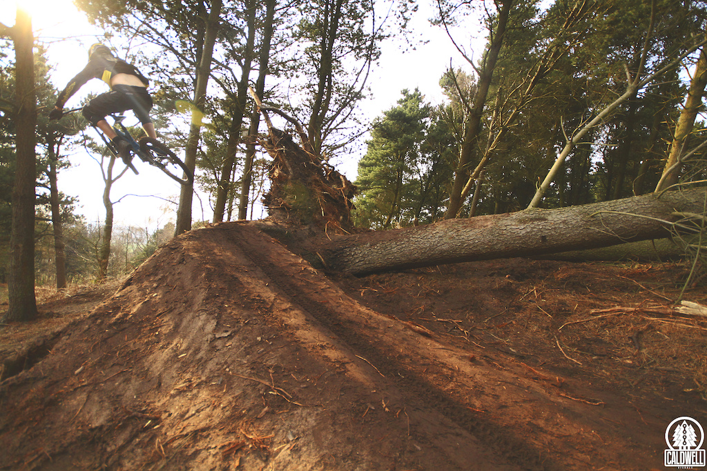 People complain about having nothing good to ride - That's only if you do nothing about it. With the recent high winds and bad weather, trees came down and lines were scoped, this was built, rode and shot over 2 days. John Eland sending the 24ft fallen tree hip with style. Make the most and push the limits of what you have. www.facebook.com/caldwellvisuals