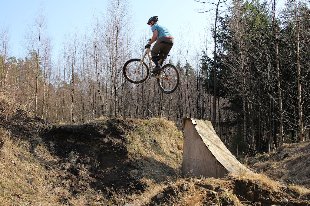 Found some old dirt jumps while out biking... So just had to hit it...
