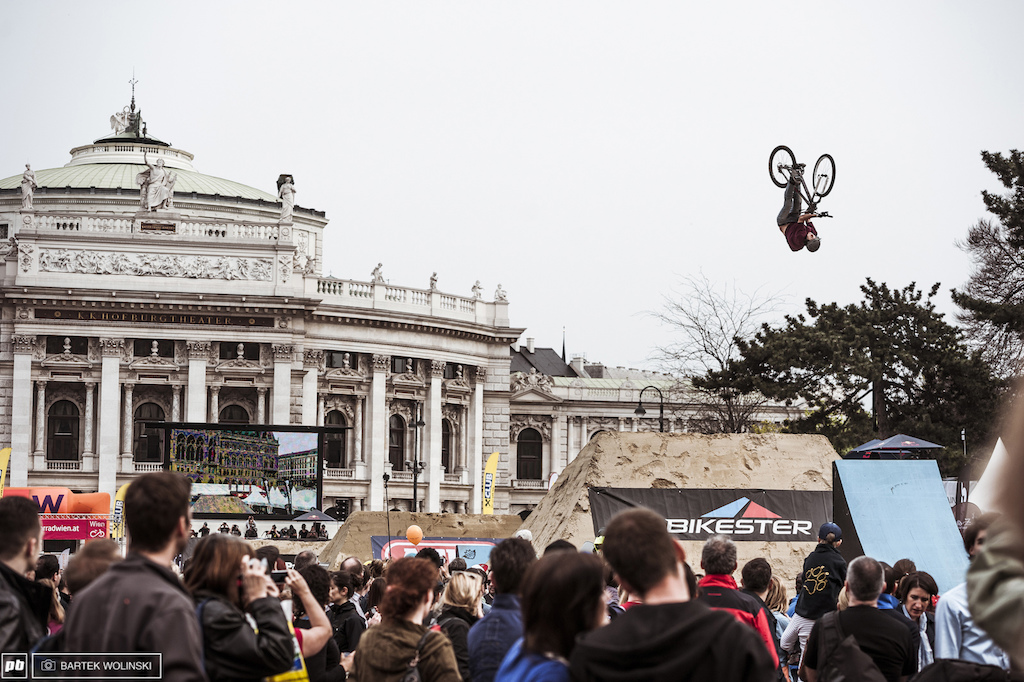 The Hungarian shredder spent his Winter time well and now he is the one to keep an eye. Tricks like backflip double barspin put him into the finals.