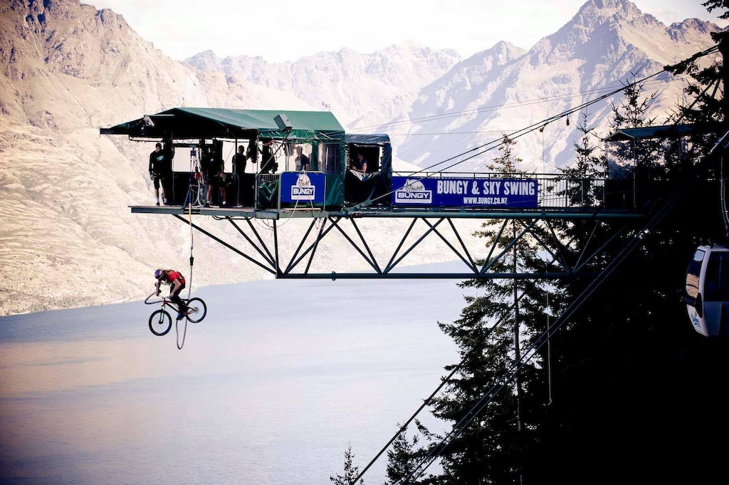 Kelly jumping from the Aj Hackett Ledge Bungy in Queenstown, New Zealand