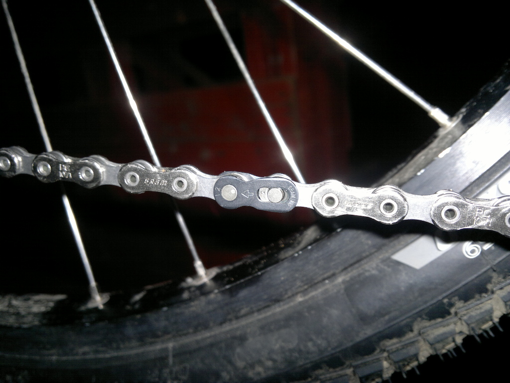 SRAM Powerlock link will not seat properly, resulting in a tight link and chain suck