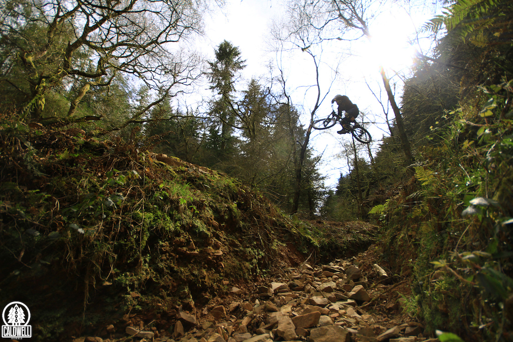 Some Easter Weekend sending with James Bradshaw. Throwing some style over this bone dry river bed. www.facebook.com/caldwellvisuals