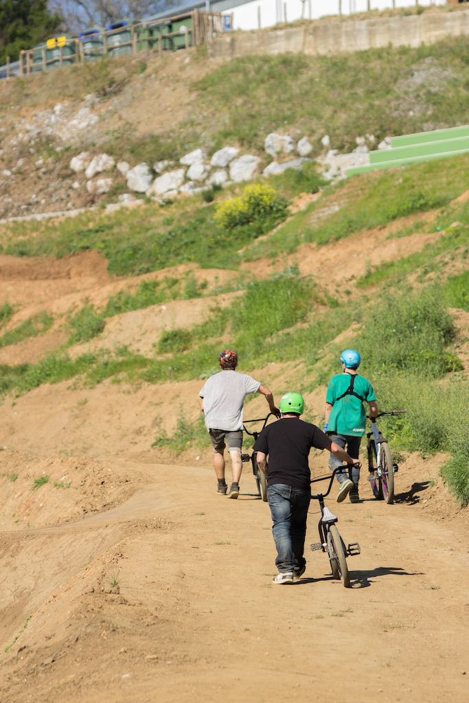 Opening day of Irrisarri Land, first bikepark in the Basque Country!