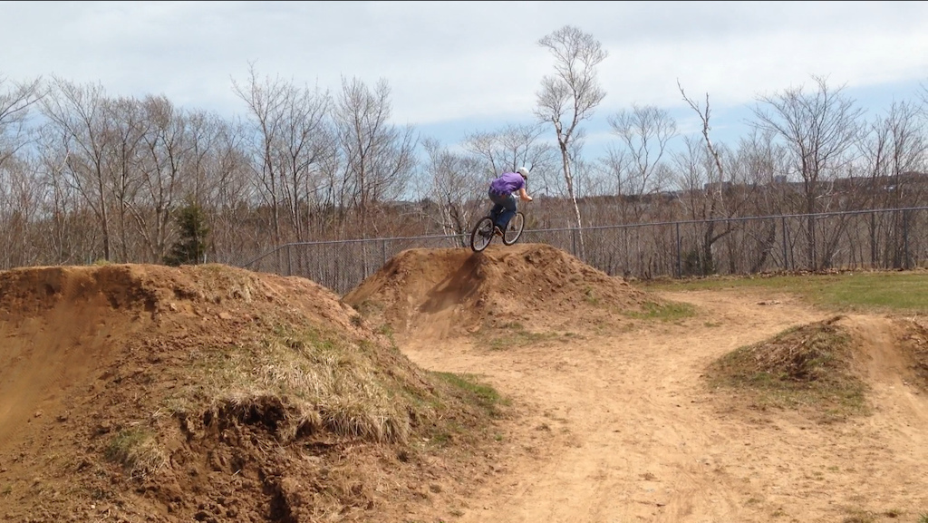 Glenborne dirt jumps