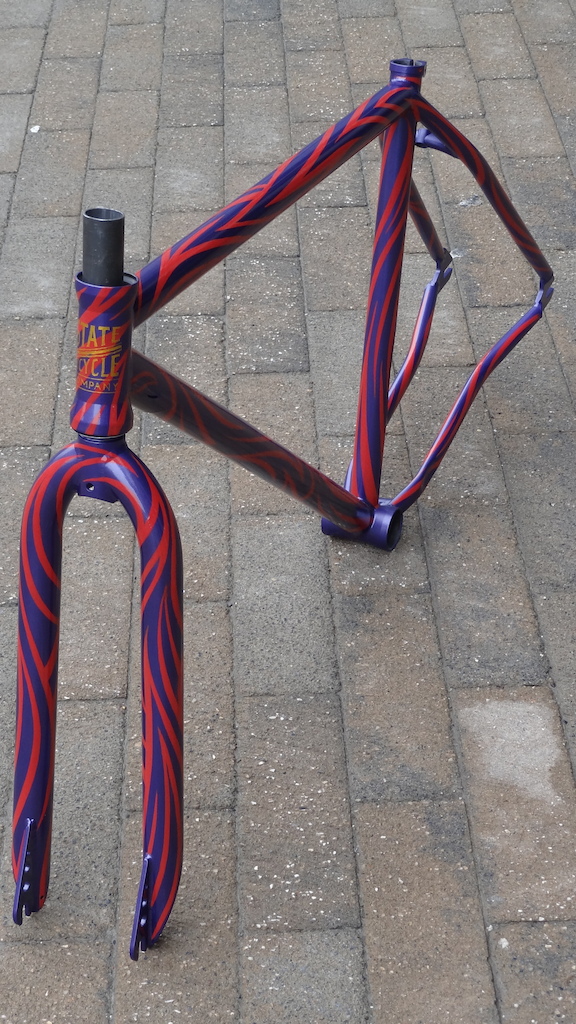 my latest paint job. For pro fixie rider Jason Clary for his upcoming competition "Red Bull Ride + Style" on May 10th.