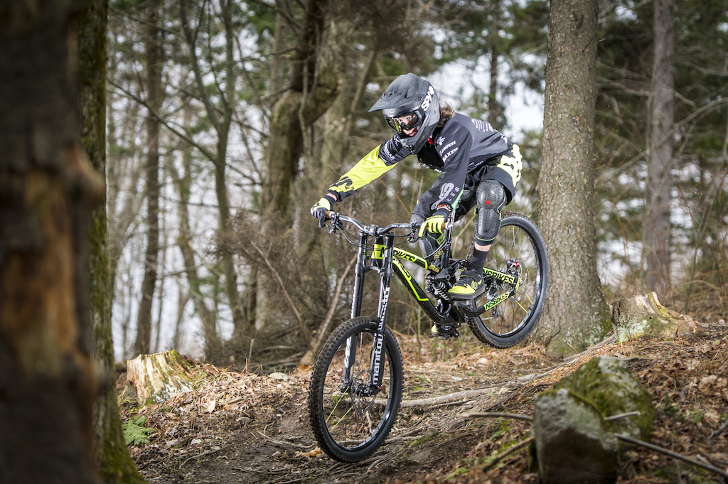 2014 Lama Cycles / NS Bikes DH Team
Spring Photoshoot