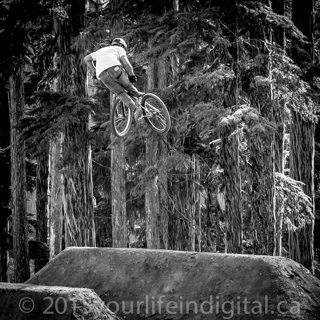 International Bear Claw Event on Mount Washington, BC