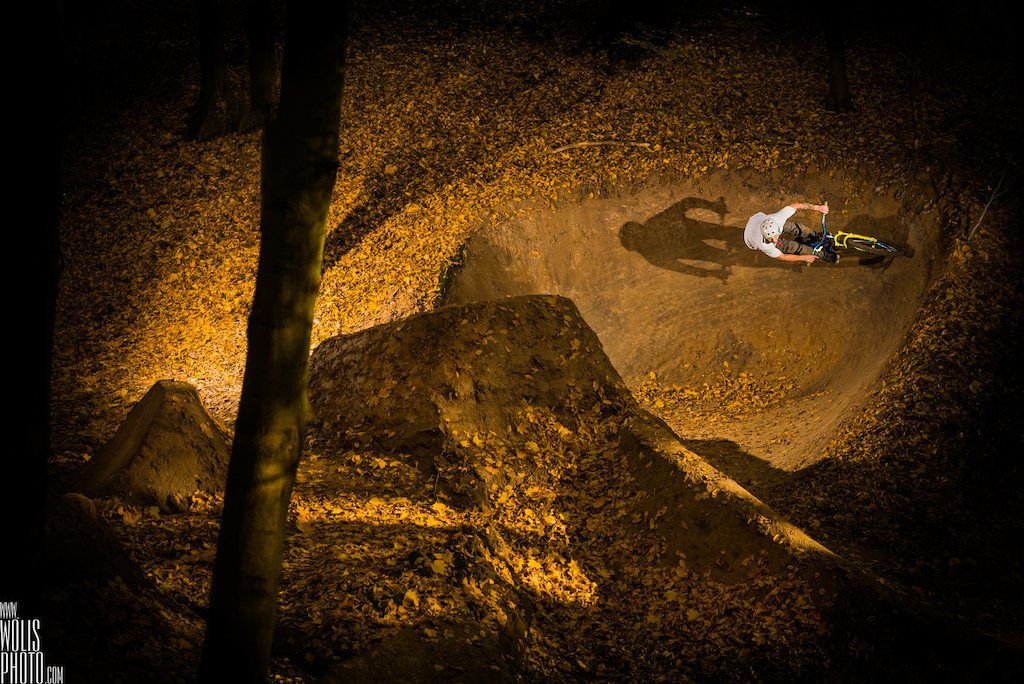 #RideYourWay video series from Dartmoor Bikes, this time with Piotrek Krajewski riding his Cody through the city jungle. Photo: Bartek Wolinski - http://wolisphoto.com