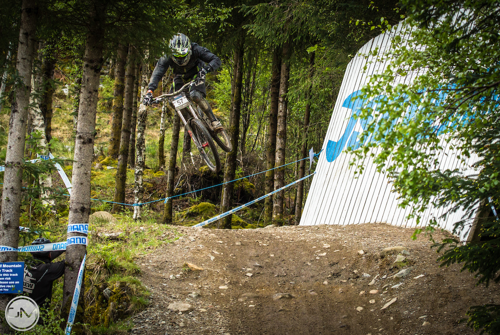 All photos belong to GripMedia and Team Astonhill.