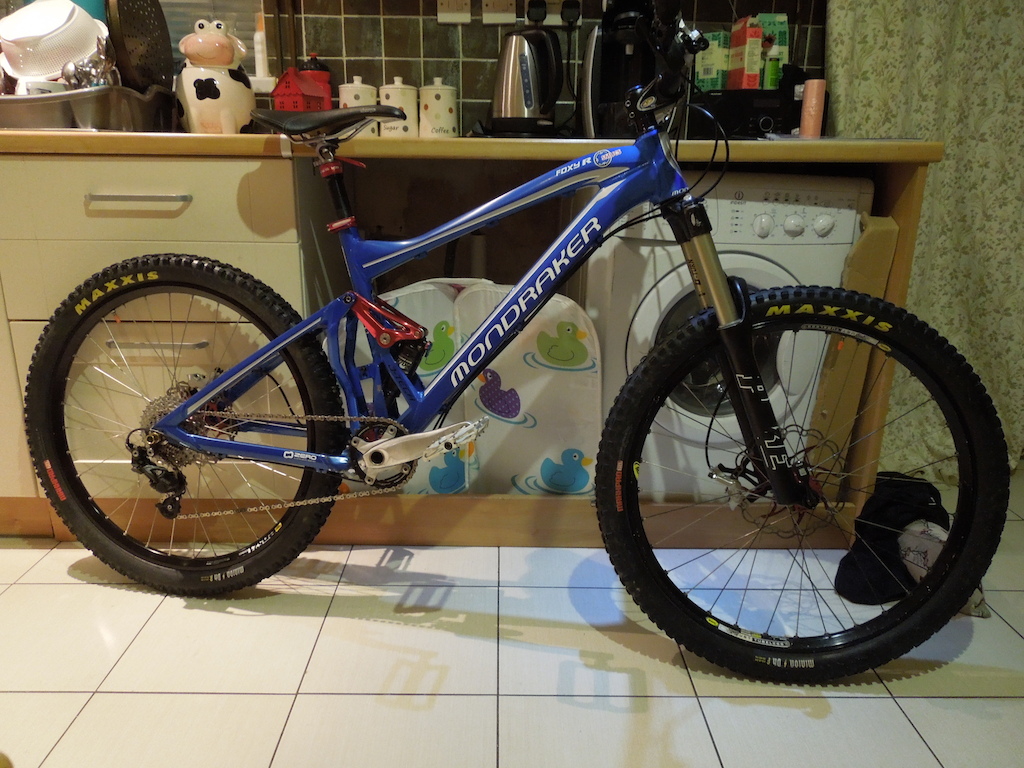 2011 Mondraker Foxy R Medium Great Spec