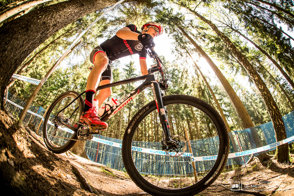 Russell Finsterwald finds his flow on AC DC a pump track like section of the track that feeds into Rock and Roll.