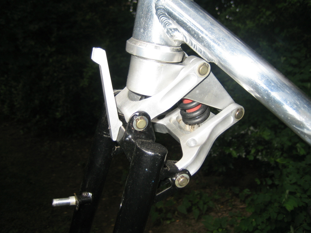 Amp F1 fork with canti hanger