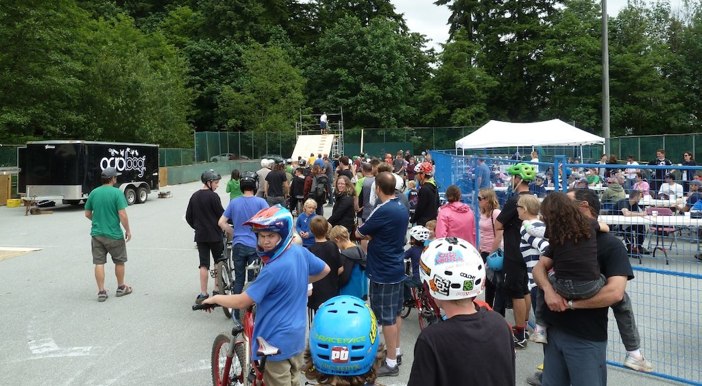 Beer Garden and Line up to Acrobag at MEC Bikefest North Shore