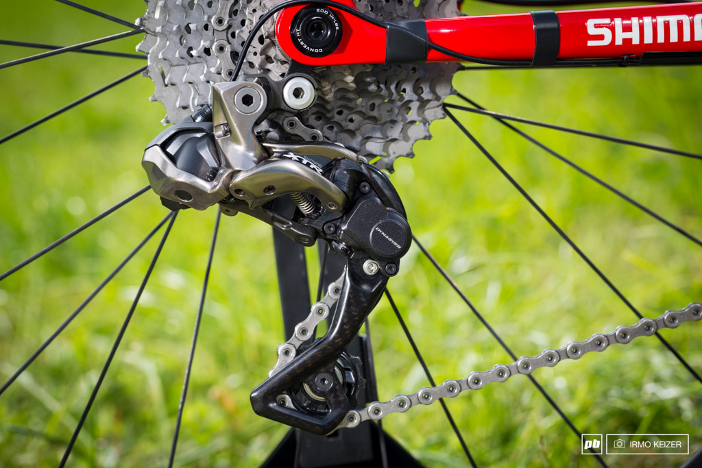 Trek Factory Racing's new Di2 setup routes the cables externally.