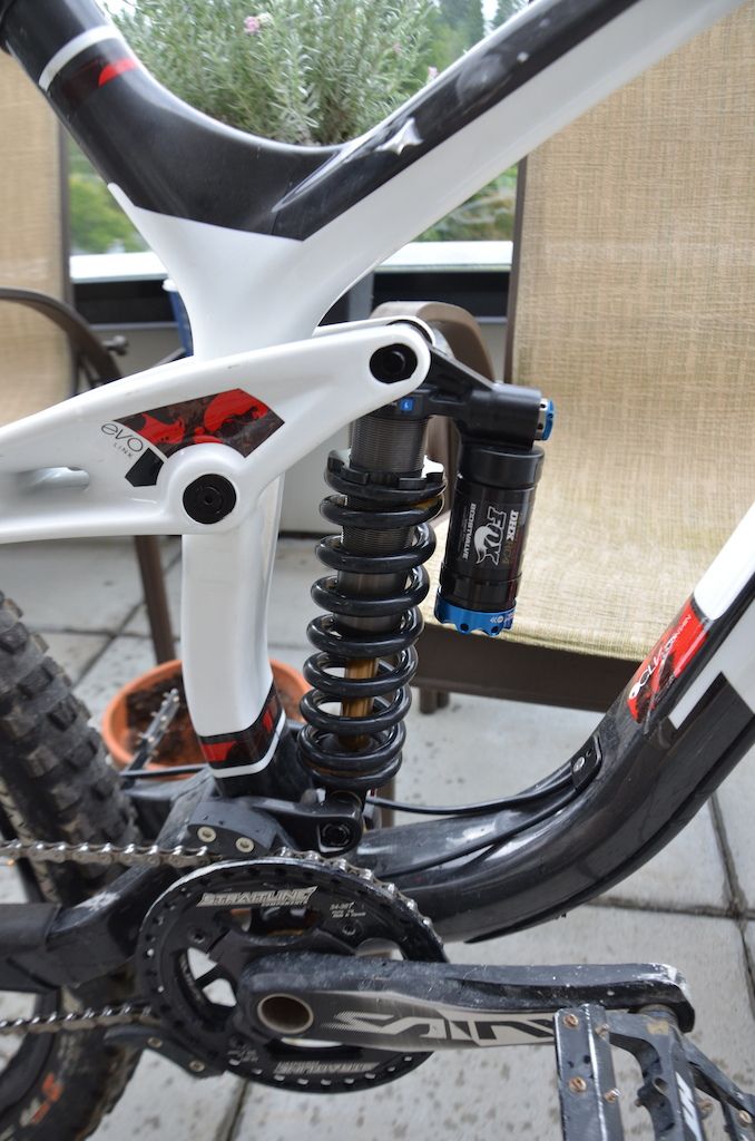 2013 Trek Session 9.9 (Large)