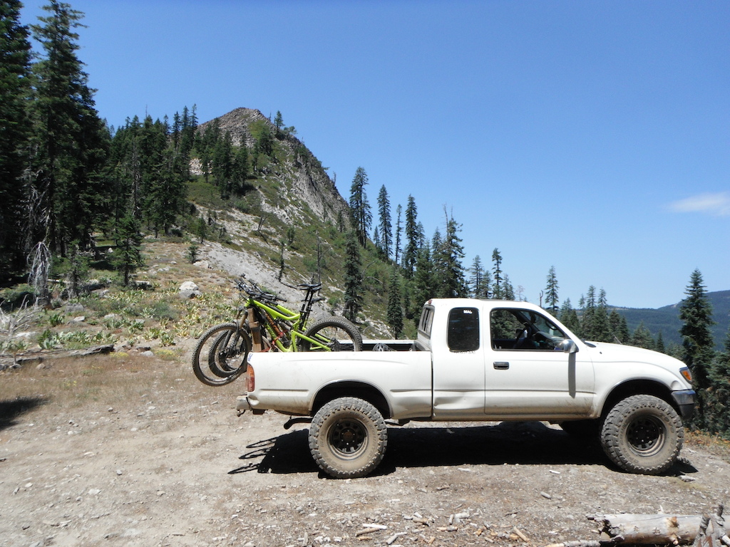 My rig loaded up with the rustic rack for a Herkimer Mine drop