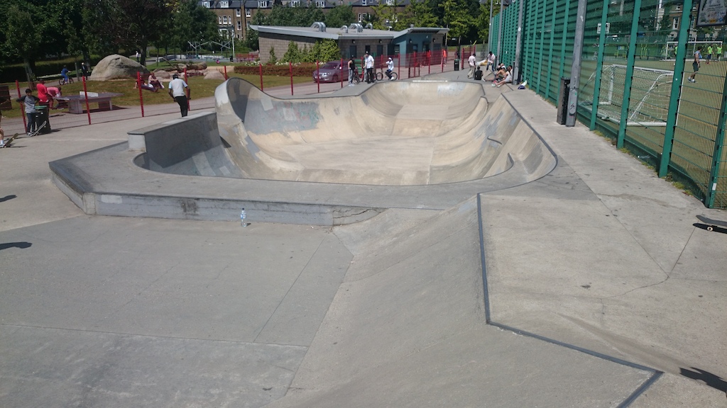 Candem Skate Park - Bowl