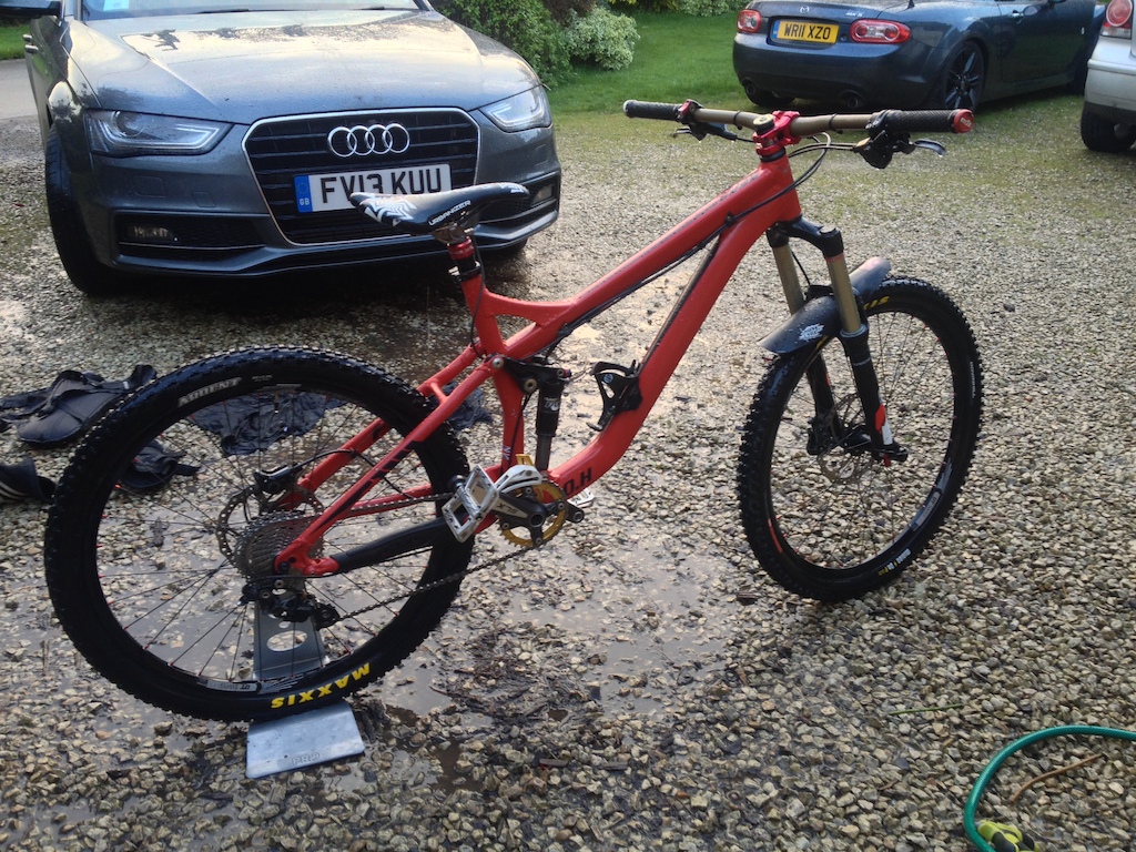 2011 Specialized Pitch Custom Paint/Graphic Very High Spec