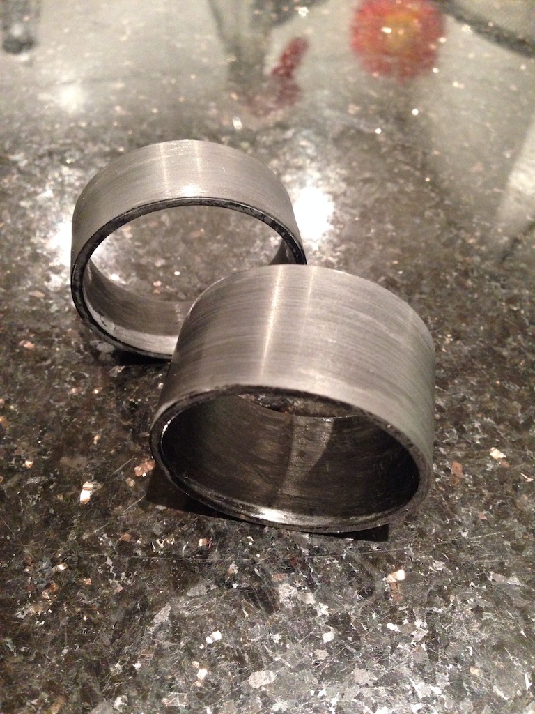 Selfmade Carbon Singlespeed Spacers for my 240s Hub, weight saving: 23 grams