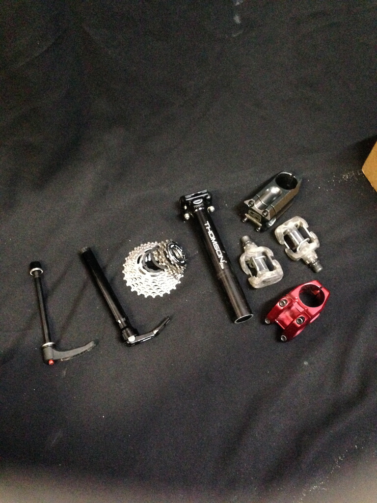 2013 clip pedal , stem , seatpost , chain guide ,chainring , cass