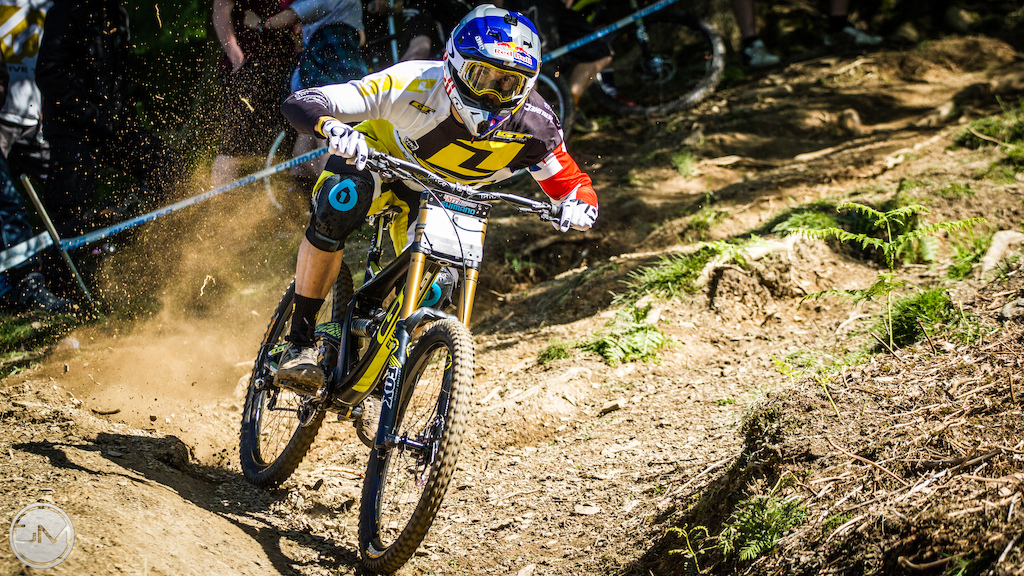 Photos from the fourth round of the British Downhill Series in  Llangollen. The race was wild because of the top woods, but because of the light in there it was close to impossible to get a decent photo. All images belong to GripMedia, so if you share make sure you credit GripMedia.
If you want them for commercial use, Get in contact.