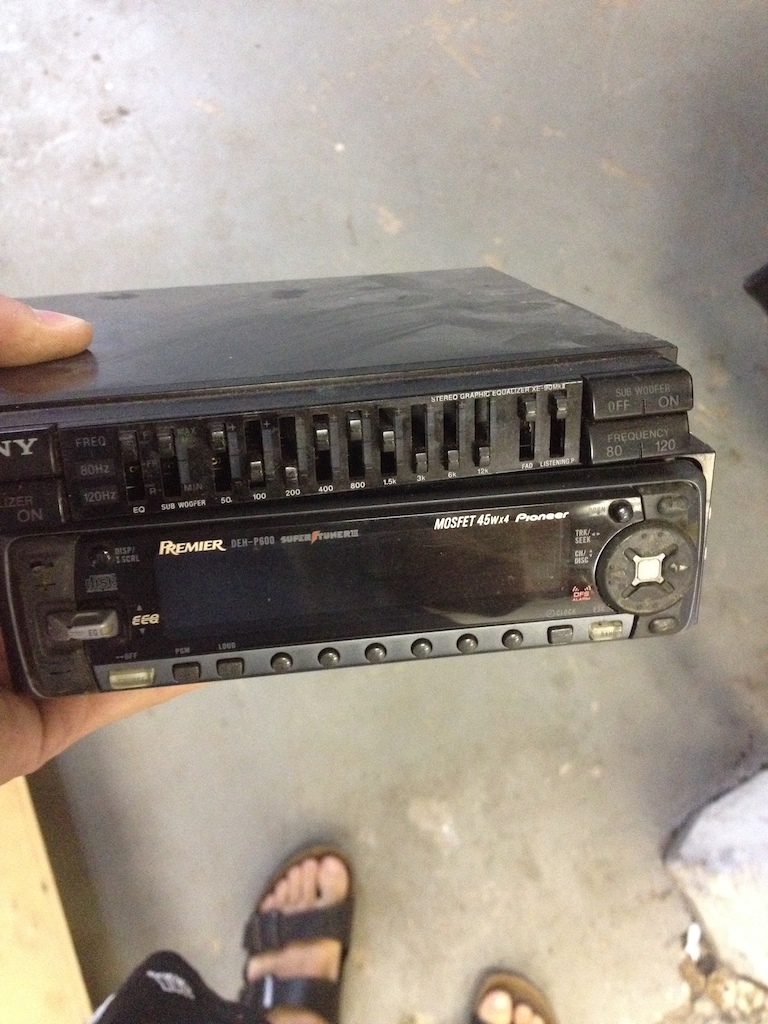 0 Pioneer Stereo with Sony Tuner