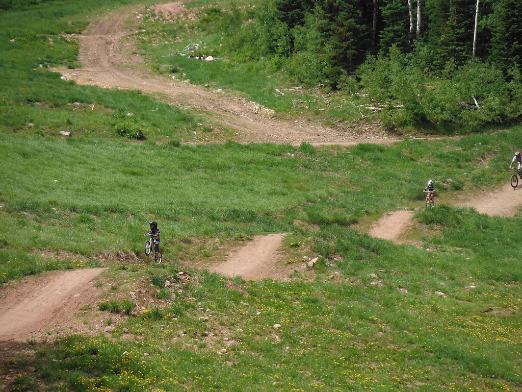 6 year old twins having some fun on the mouse - Summer 2014 - Canyons Bike Park