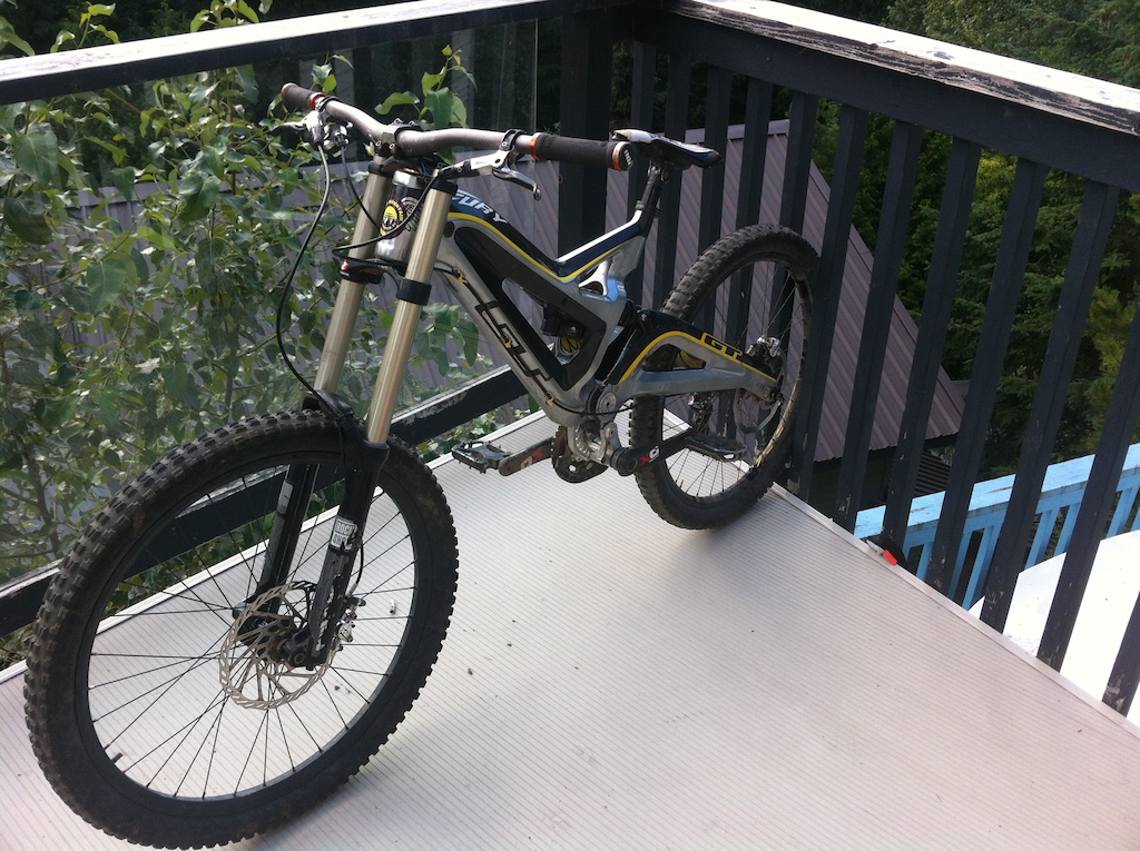 2012 GT Fury carbon