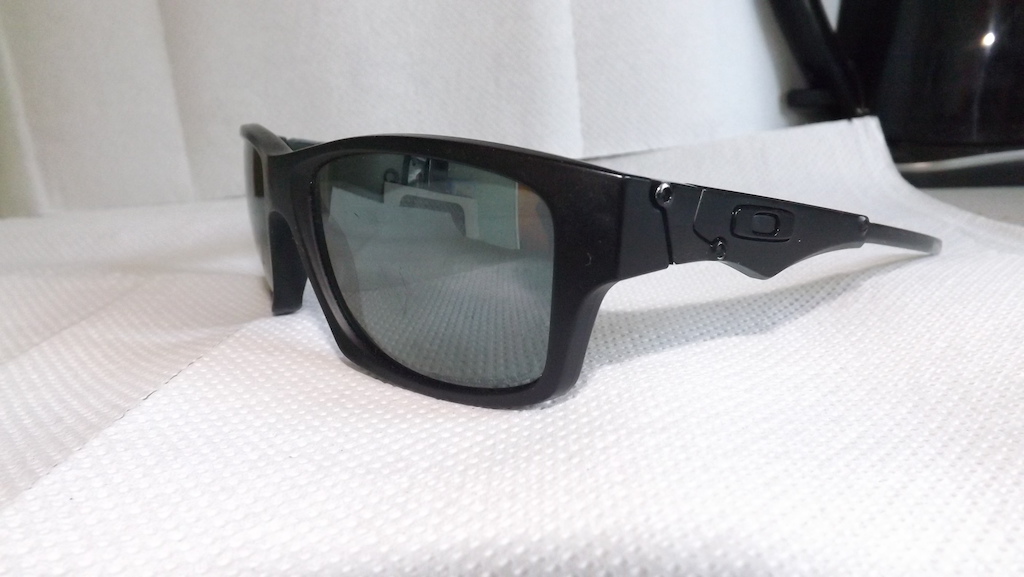 2014 Oakley Jupiter Squared sunglasses