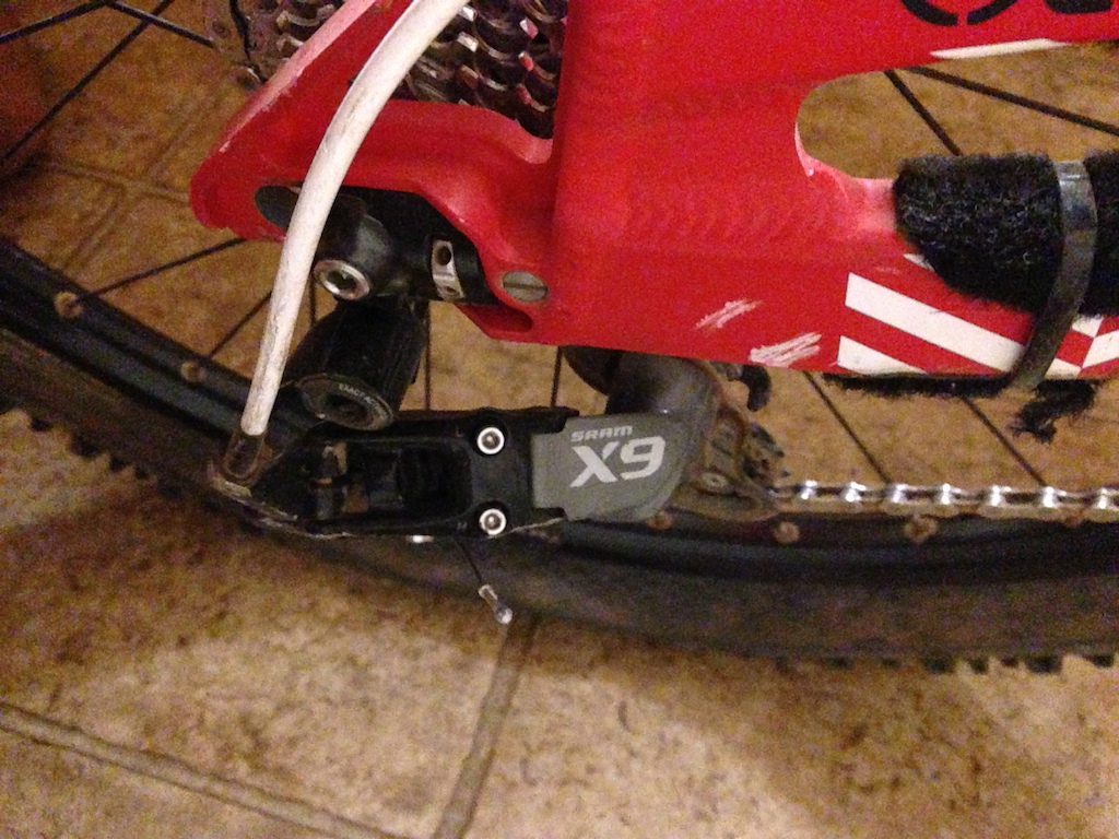 2011 Commencal supreme