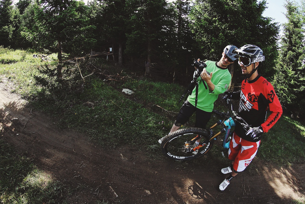 Shooting a series of promo shots for Trail Addiction. All photo credits go to Cal Wootton at Loam9 Media