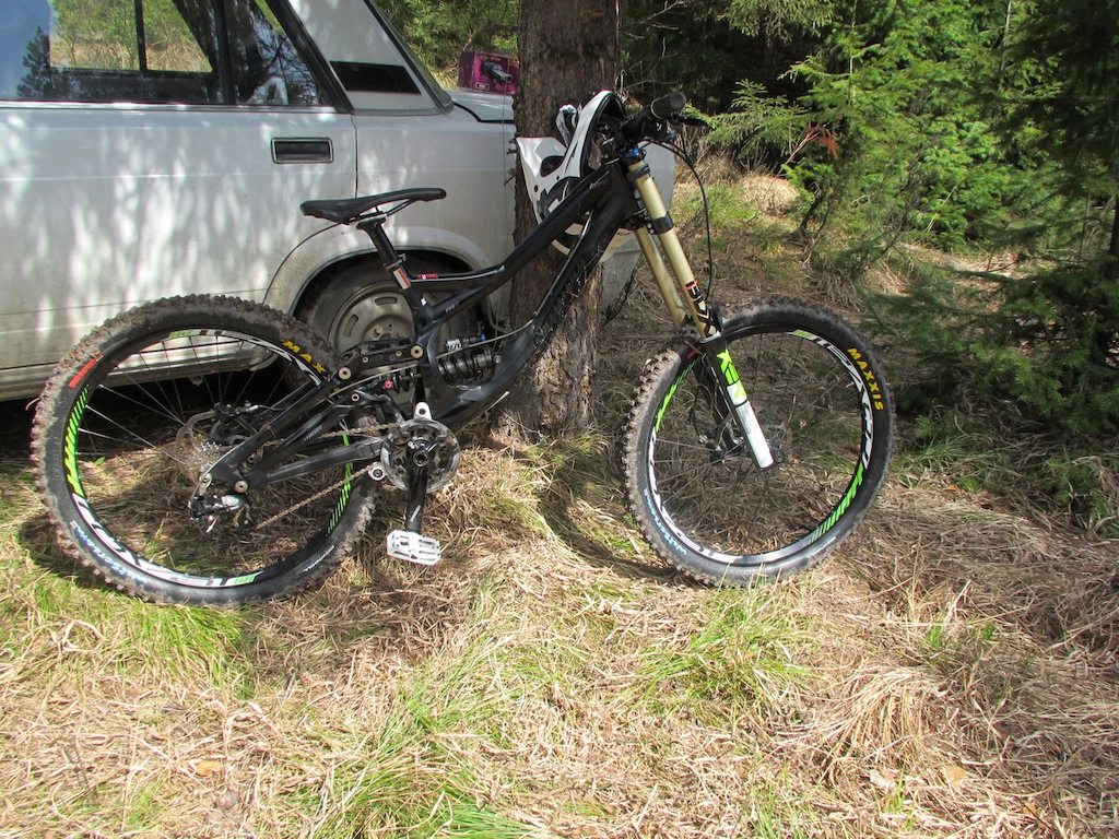 2012 Specialized DEMO 8
