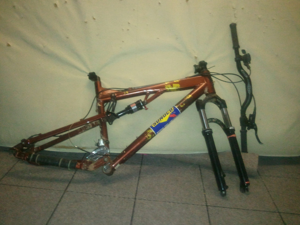 0 Mongoose Otero Pro, Medium/Large frame complete bike