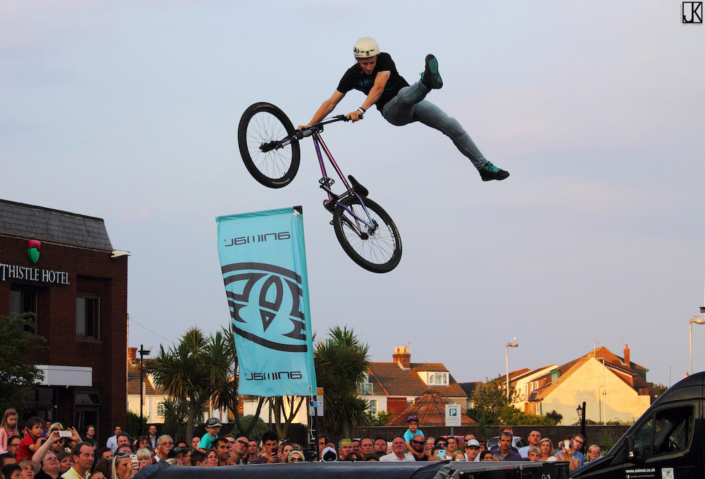 Big no foot can.
Animal Action Sports Tour on Poole Quay
