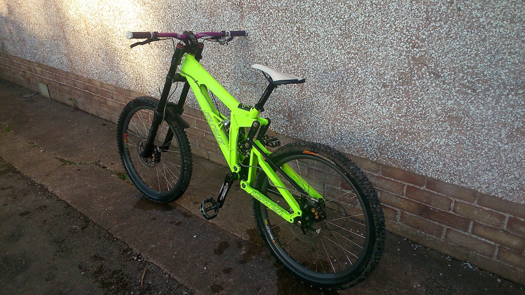 2004 Santa Cruz V10 MK1 Great Spec
