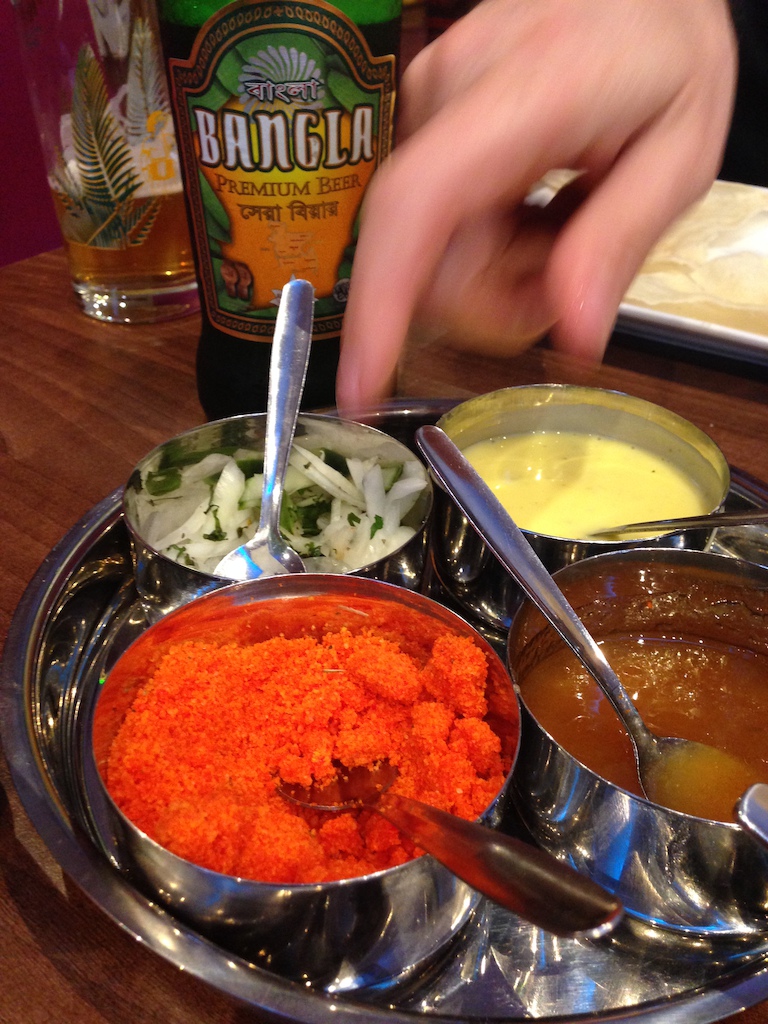 Red Spice curry house and their bizarre "crushed wotsit" side!?