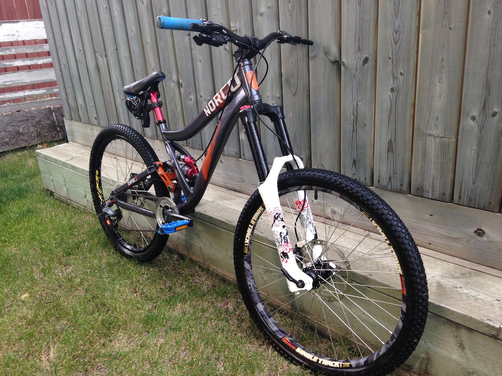 2010 Norco Empire 5 SE (special edition) 100% custom
